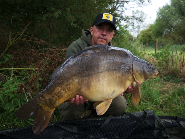 Mark zelf heeft post gevat voor het eiland...