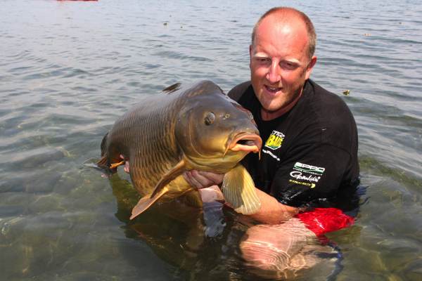 Erwin Vos schub water