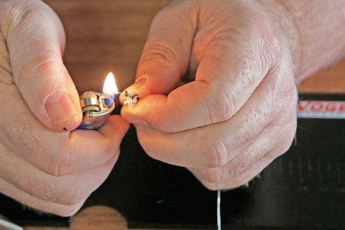 Stap 7. Knip het teveel weg en brand een ‘blob’.