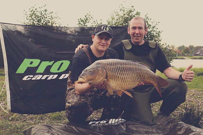 De kop is eraf! 10,250 gram voor Kelly en Gunther, de eerste vis van de BCM is een feit!