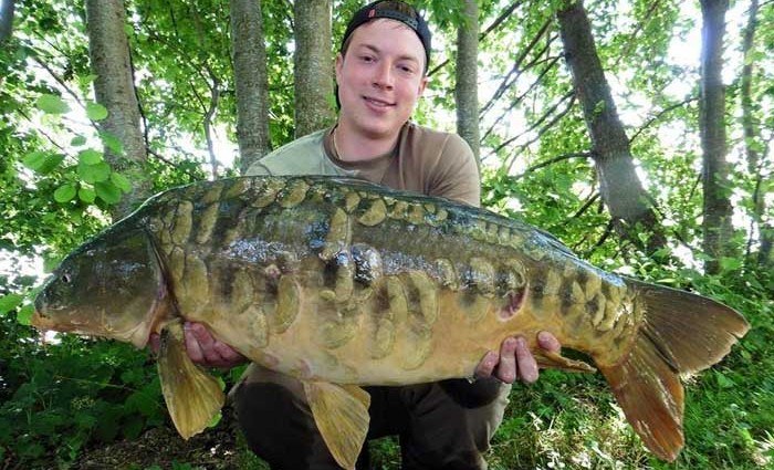 Jonchery-Fisherman-Holidays