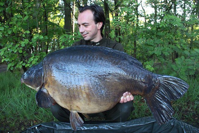 Super lichte loodjes... Mark Pansar gebruikt deze maar al te graag. Zeker op wateren met een stevige hengeldruk.