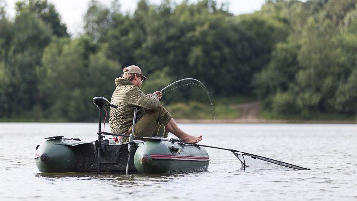 Maar Gijs werd toch wel wat gespannen nadat de vis een kwartier lang diep bleef...