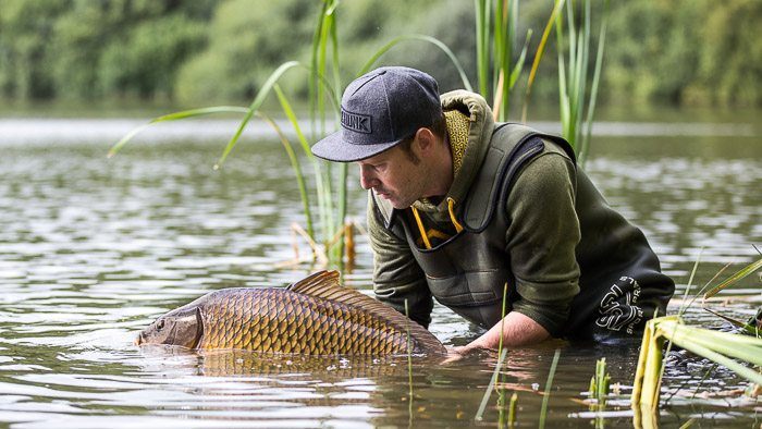 Ook Chris mocht aan de bak met deze vechtersbaas.