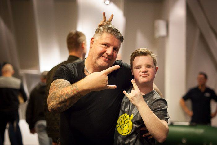 Harnold dTb Kikkert wilde ook nog even met zijn idool op de foto.