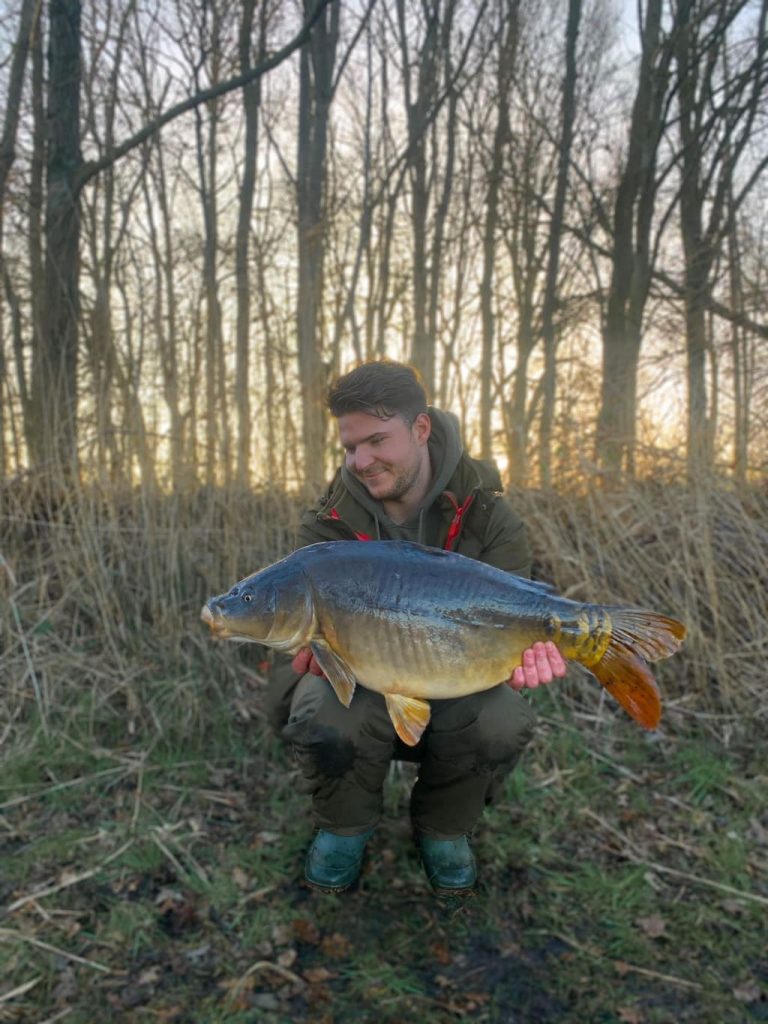 Ricky van Puijenbroek met een prachtige wintervangst!