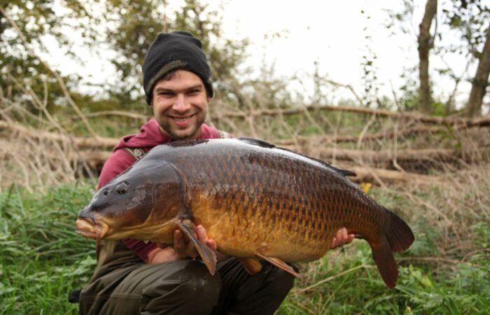 OPROEP: Kom in ACTIE tegen ZONNEPANELEN op Visplas De Mussels!