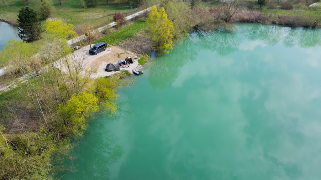 Domaine de Rumilly - Le Planète - The Carp Specialist